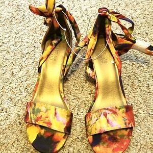 Nwt Kenneth Cole Reaction Summer sandals